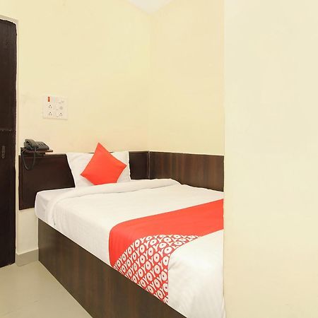 Hotel O Vasundhara Guest House Near Tankbund Secundurabad Eksteriør billede