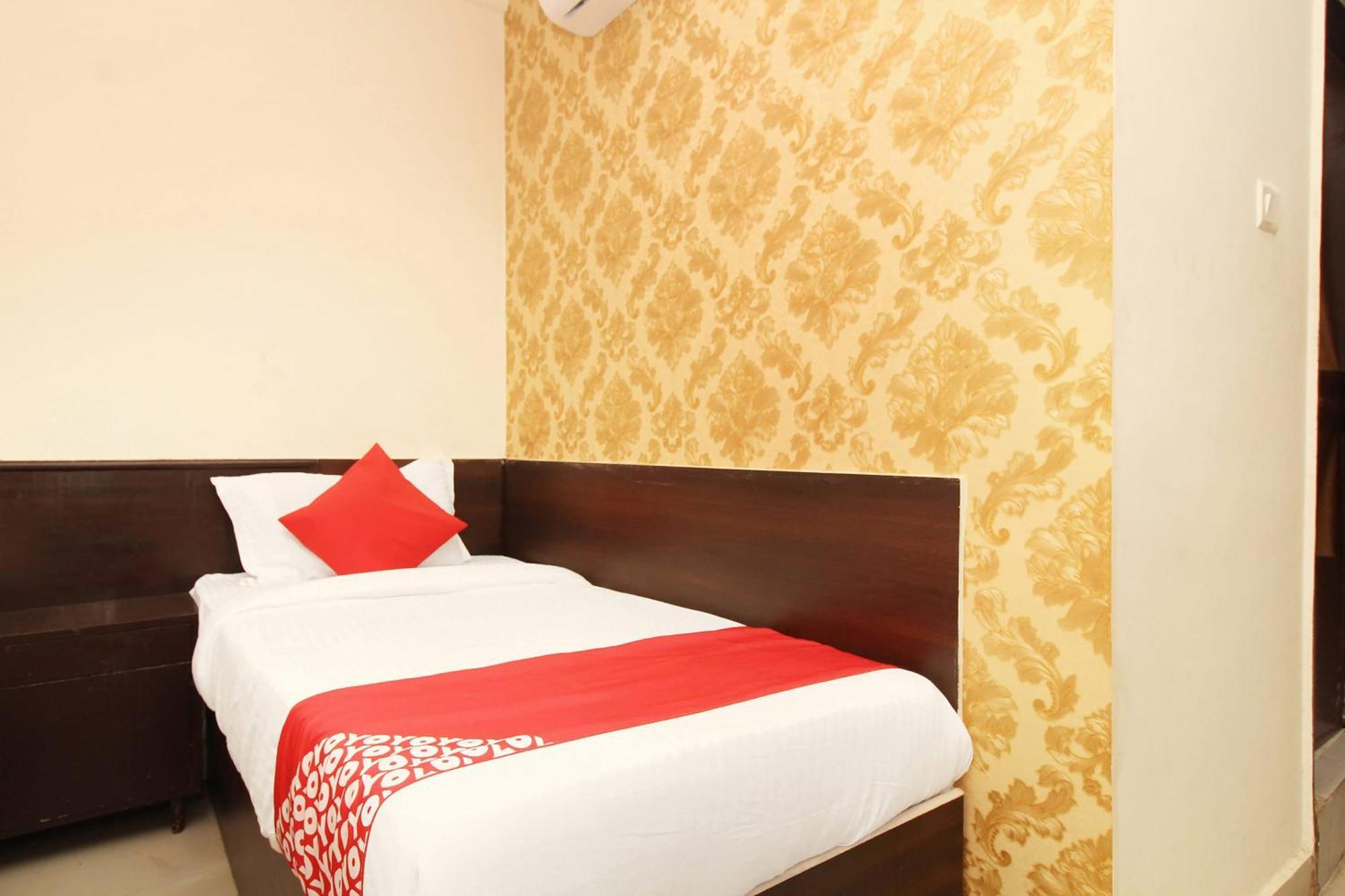 Hotel O Vasundhara Guest House Near Tankbund Secundurabad Eksteriør billede